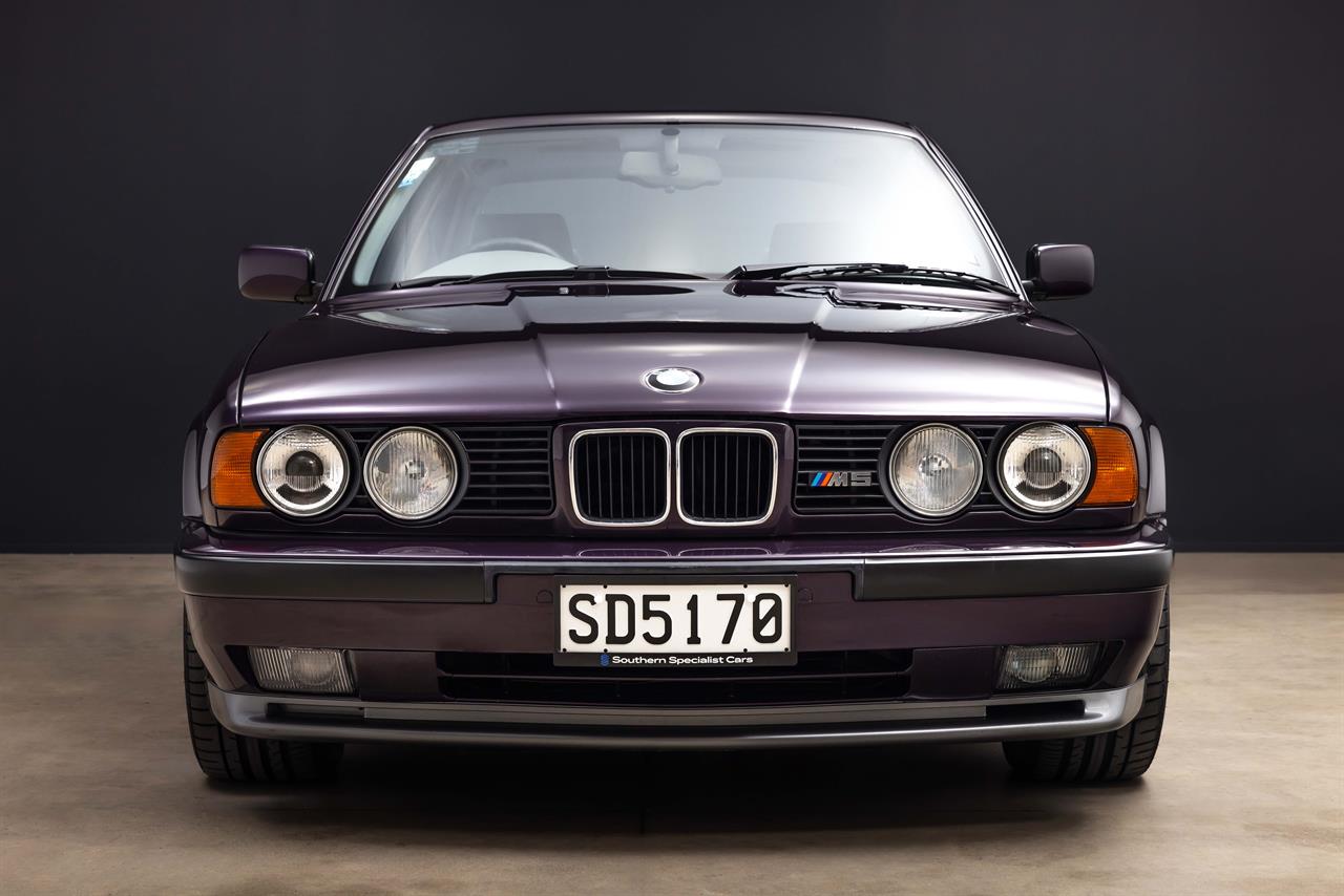 1992 BMW M5