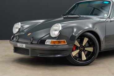 1973 Porsche 911 - Thumbnail