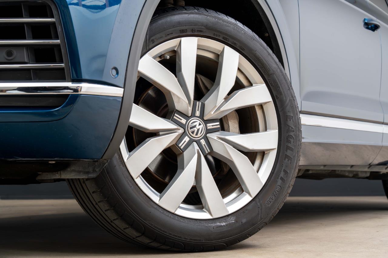 2018 Volkswagen Touareg