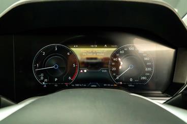 2018 Volkswagen Touareg - Thumbnail