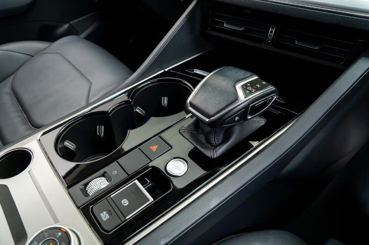 2018 Volkswagen Touareg