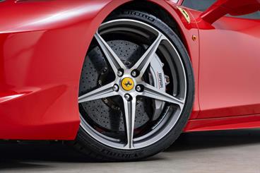 2012 Ferrari 458 Italia - Thumbnail