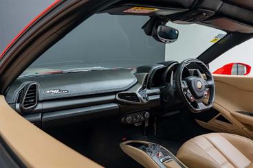 2012 Ferrari 458 Italia - Thumbnail