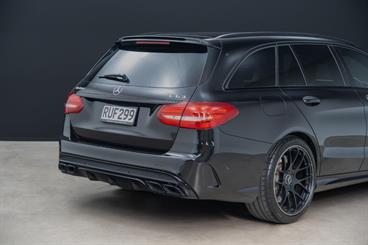2017 Mercedes-Benz C 63 - Thumbnail