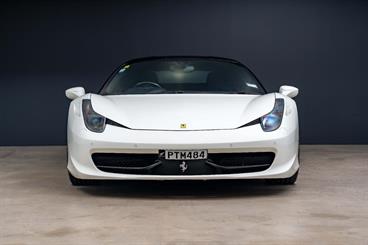 2014 Ferrari 458 Italia - Thumbnail
