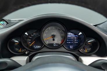 2014 Porsche 911 - Thumbnail