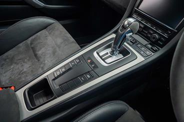 2014 Porsche 911 - Thumbnail