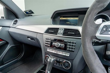 2011 Mercedes-Benz C 63 - Thumbnail