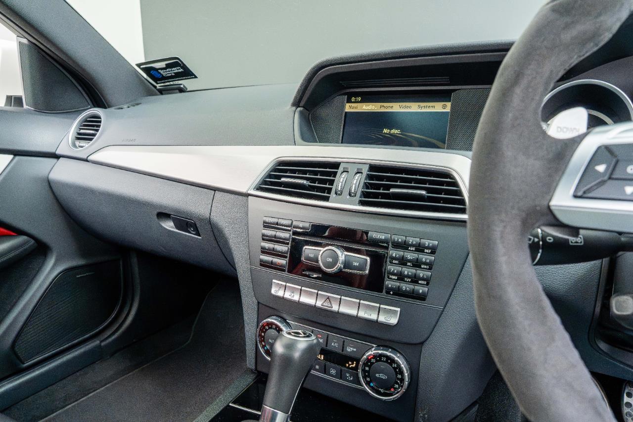 2011 Mercedes-Benz C 63
