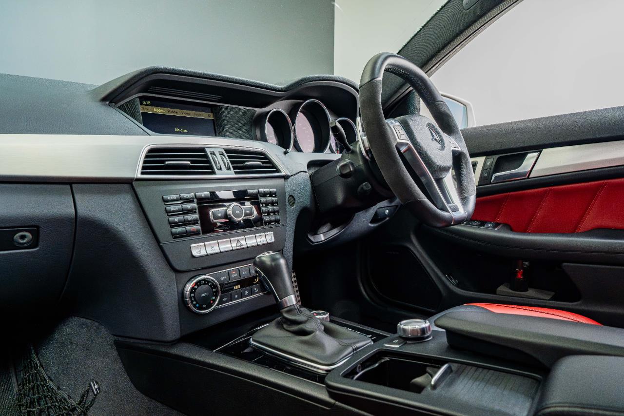 2011 Mercedes-Benz C 63