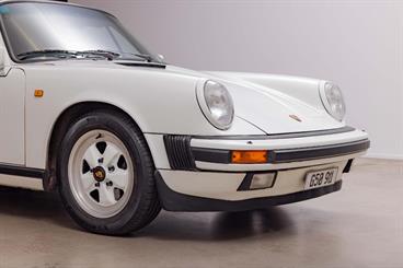 1989 Porsche 911 - Thumbnail