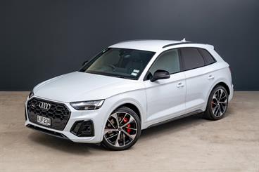 2022 Audi SQ5 - Thumbnail
