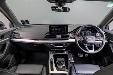 2022 Audi SQ5 - Thumbnail