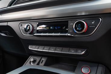 2022 Audi SQ5 - Thumbnail