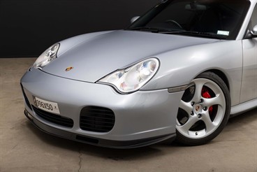 2002 Porsche 911 - Thumbnail
