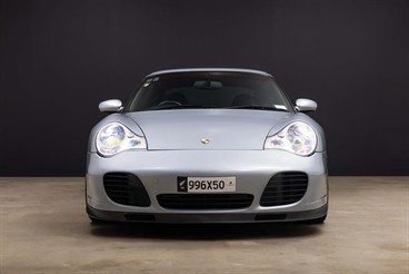 2002 Porsche 911 - Thumbnail