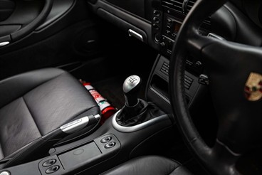 2002 Porsche 911 - Thumbnail
