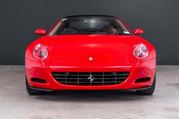 2016 Ferrari 612 - Thumbnail