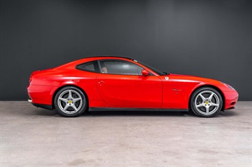 2016 Ferrari 612 - Thumbnail