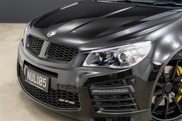2017 Holden HSV - Thumbnail