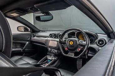 2013 Ferrari FF - Thumbnail