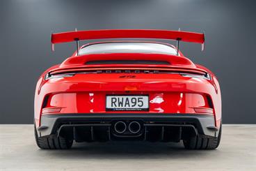 2021 Porsche 911 - Thumbnail