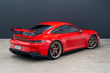 2021 Porsche 911 - Thumbnail
