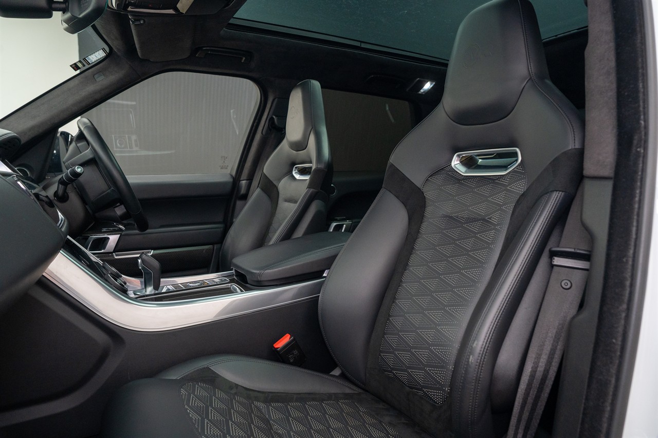 2020 Land Rover Range Rover Sport