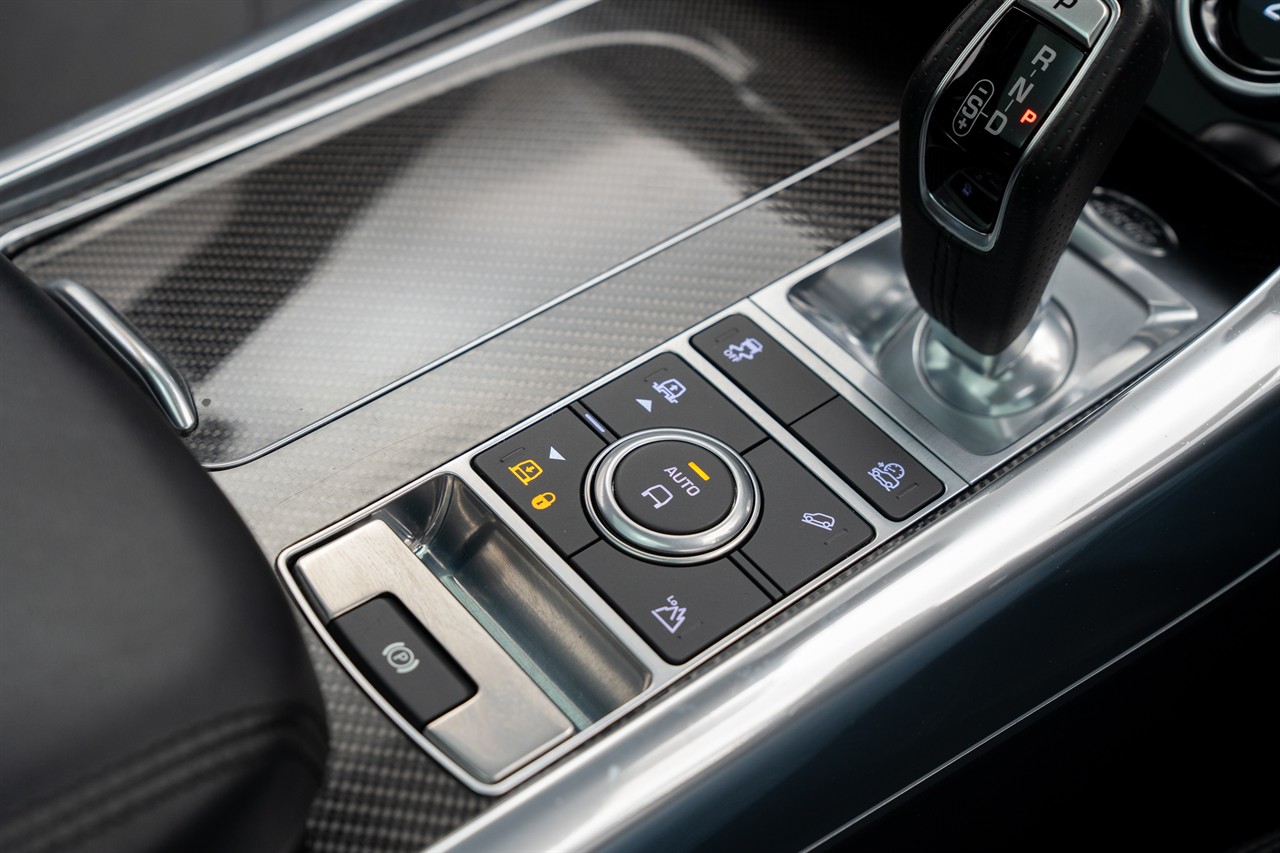 2020 Land Rover Range Rover Sport