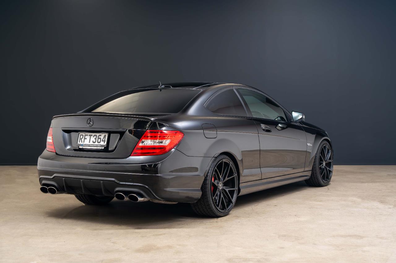 2012 Mercedes-Benz C 63