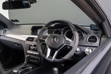 2012 Mercedes-Benz C 63 - Thumbnail