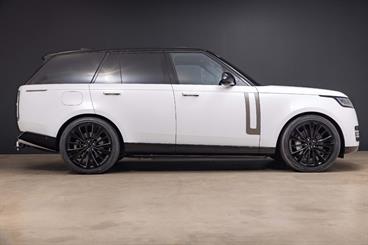 2023 Land Rover Range Rover - Thumbnail