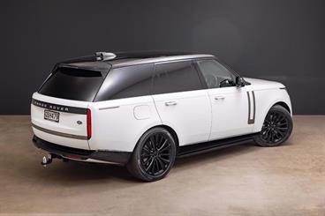 2023 Land Rover Range Rover - Thumbnail