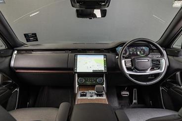 2023 Land Rover Range Rover - Thumbnail