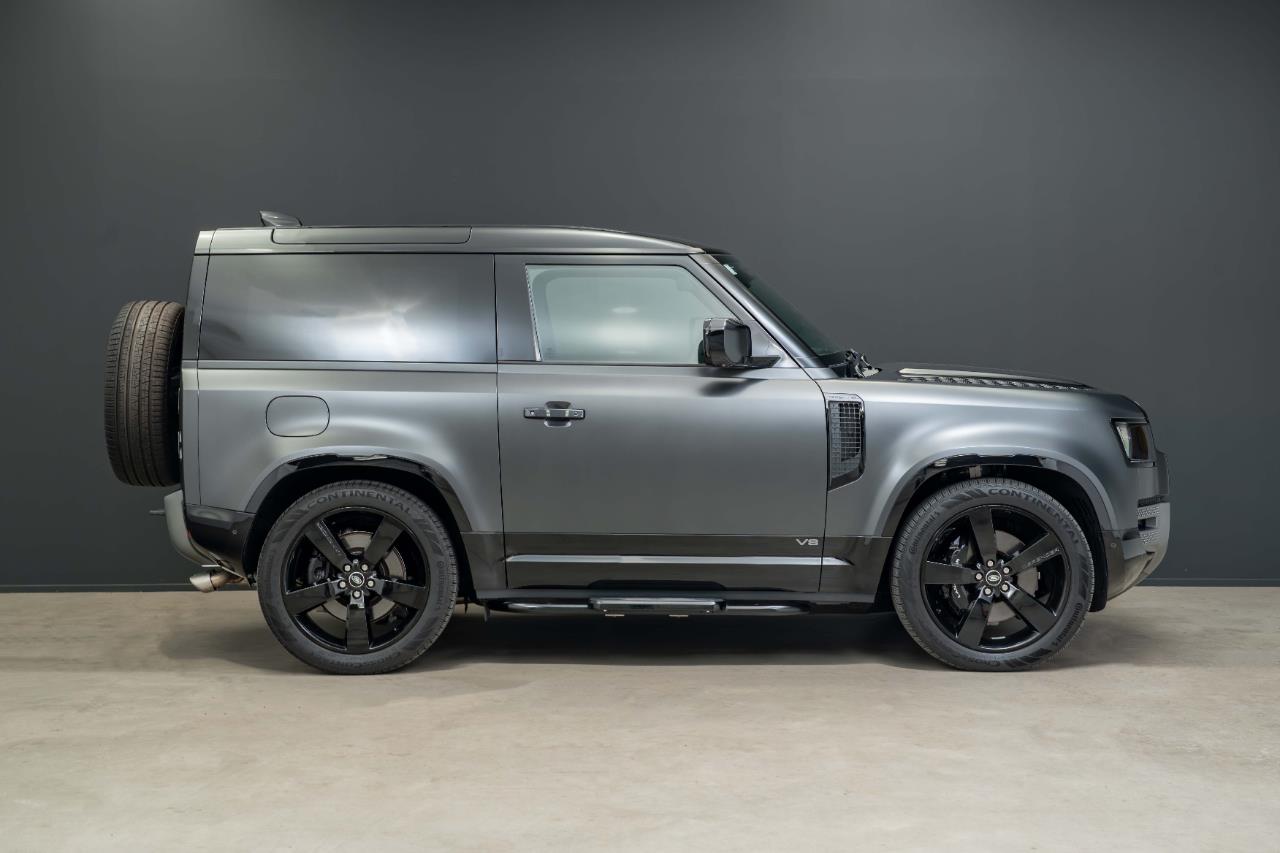 2023 Land Rover Defender