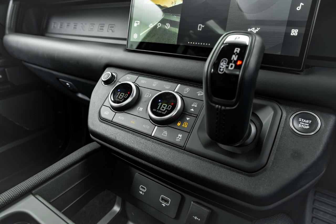 2023 Land Rover Defender