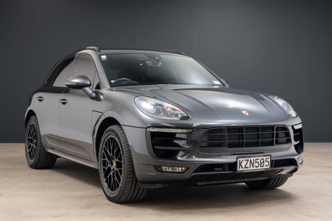 2017 Porsche Macan
