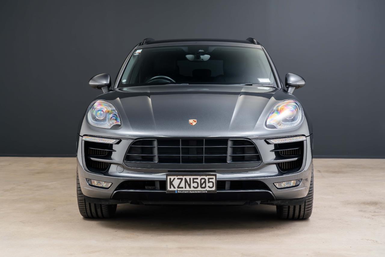 2017 Porsche Macan