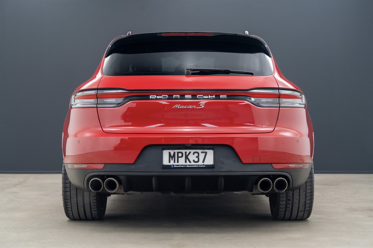 2020 Porsche Macan