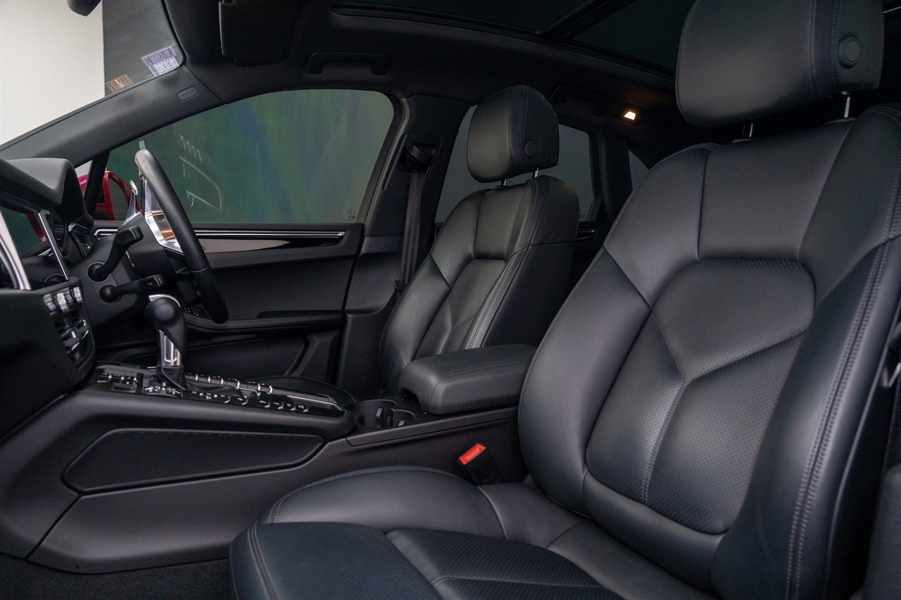 2020 Porsche Macan