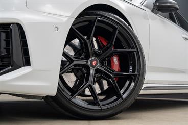 2019 Audi RS4 - Thumbnail