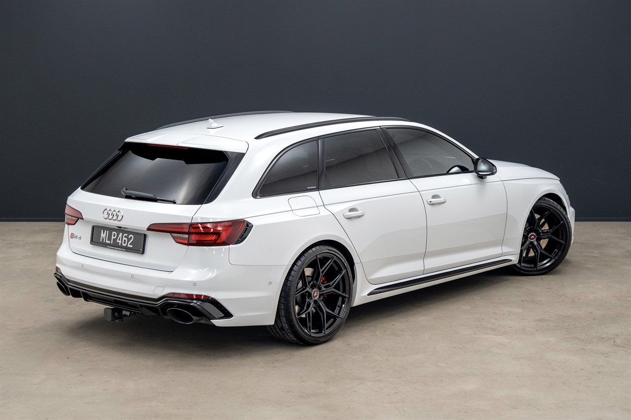 2019 Audi RS4