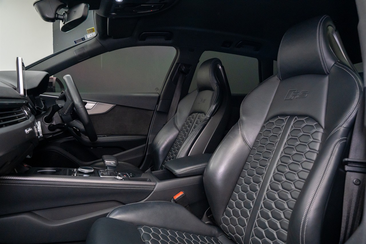 2019 Audi RS4