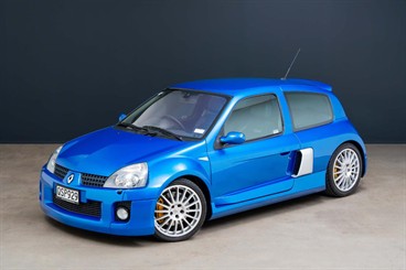 2004 Renault Clio