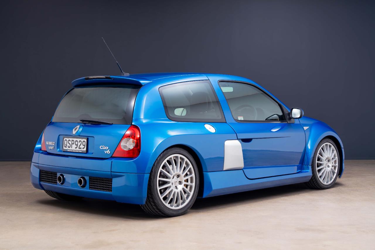 2004 Renault Clio