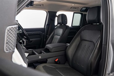 2021 Land Rover Defender - Thumbnail
