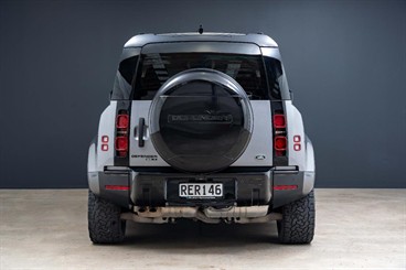 2021 Land Rover Defender - Thumbnail