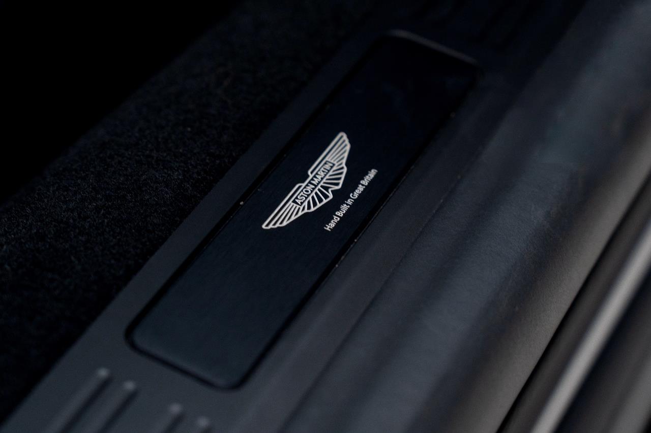 2025 Aston Martin Vantage
