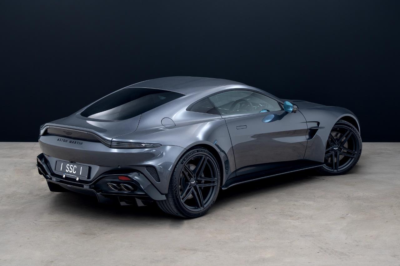 2025 Aston Martin Vantage