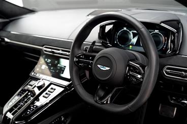 2025 Aston Martin Vantage - Thumbnail